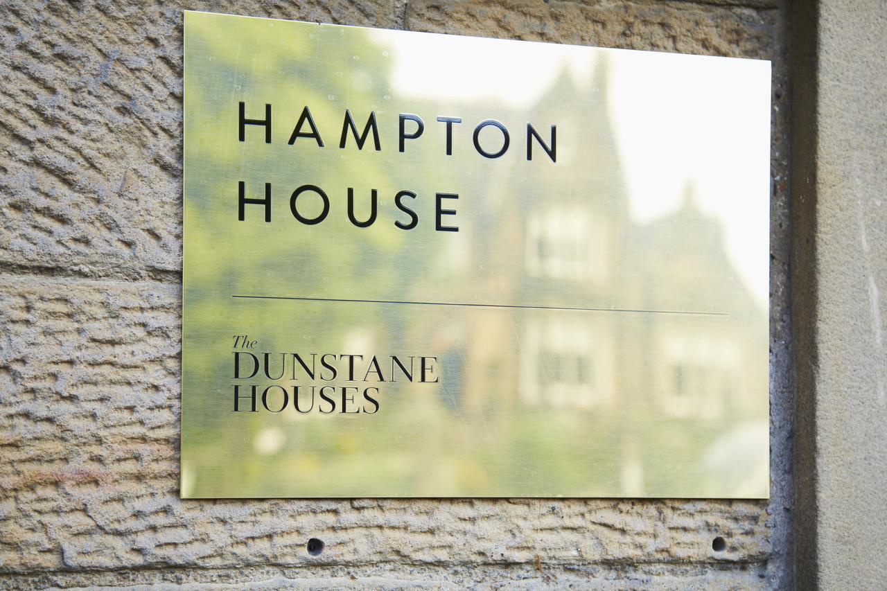 The Roseate Edinburgh - Small Luxury Hotels Of The World Exterior foto The Dunstan House sign
